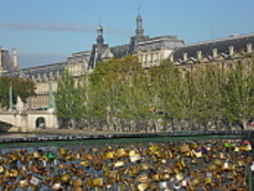   (Pont des Arts) 